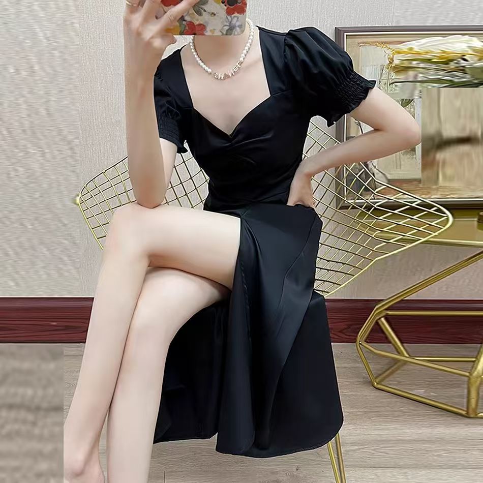 Women's French-style Stylish Square-neck Slim-fit Slit Little Black Dress